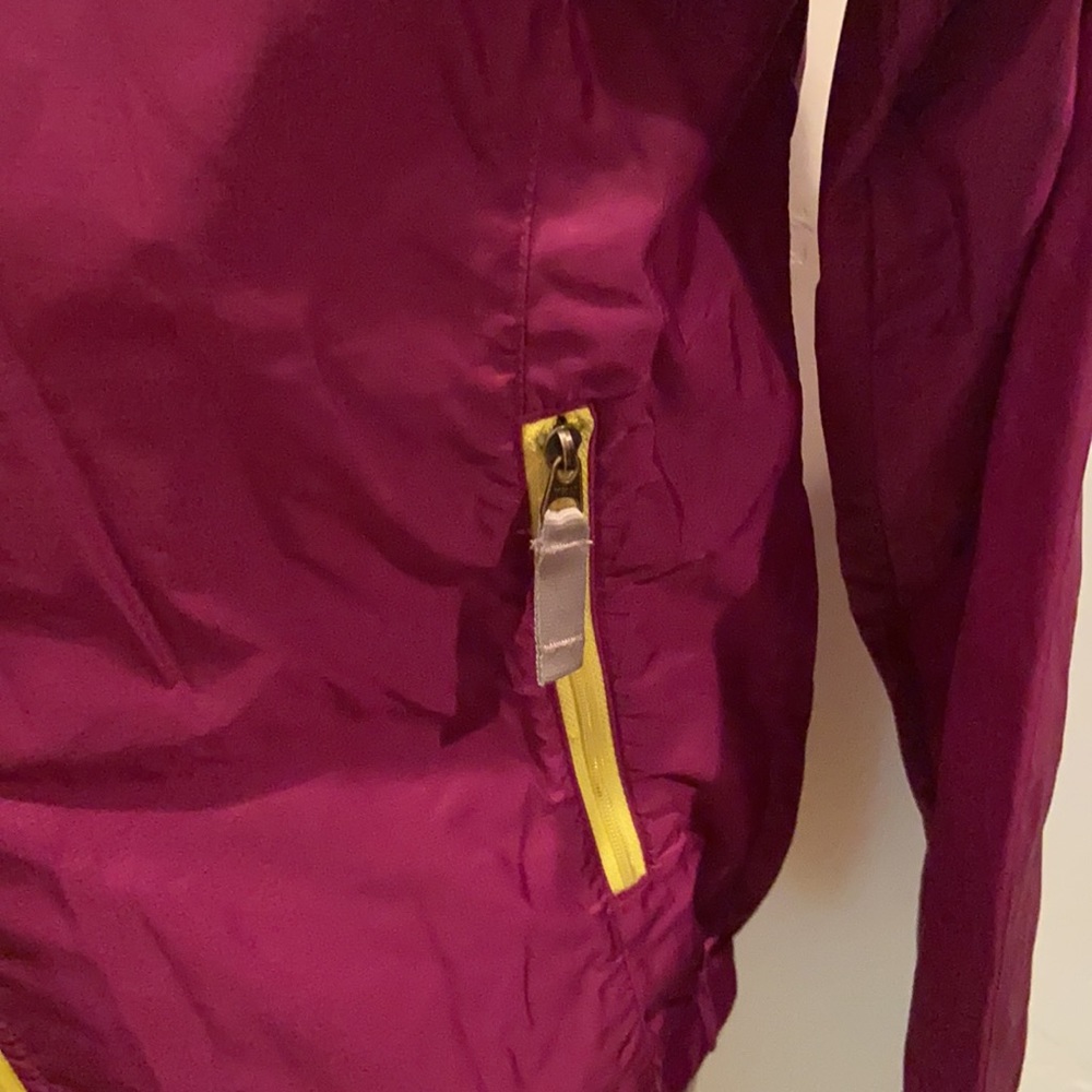 North Face Kids Windbreaker Jacket - Picture 3 of 6